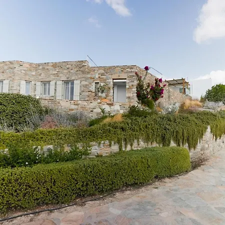 On The Rocks - The Retreat - Serviced Country house Chora (Ios)