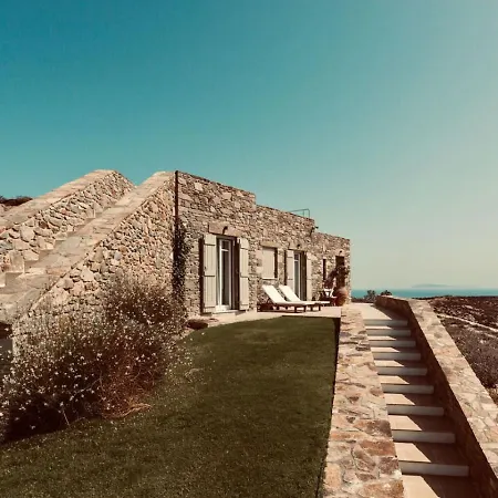 Country house On The Rocks - The Retreat - Serviced *