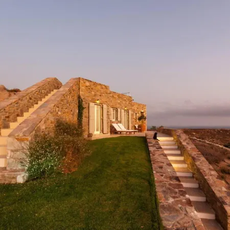 On The Rocks - The Retreat - Serviced منزل ريفي *